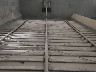 液壓往復(fù)式刮泥機(jī)